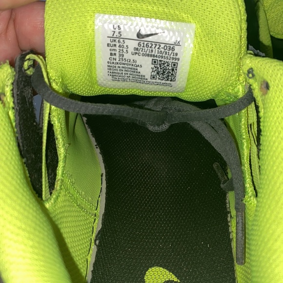 Nike Training Sneakers Reax Men Size 7.5 Black - Picture 8 of 9